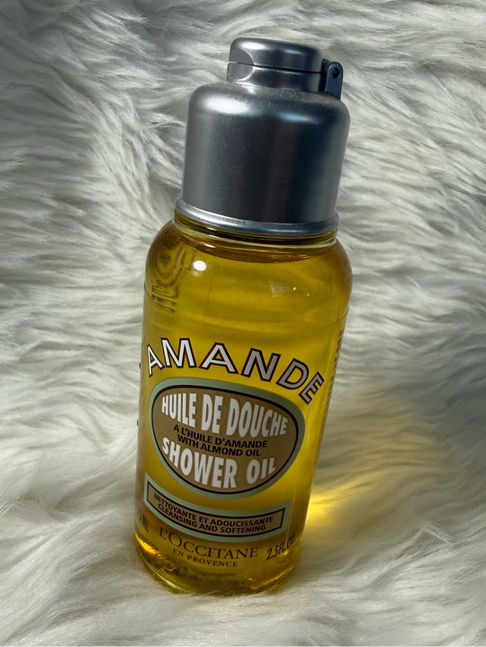 NEW - L'OCCITANE - Almond Shower Oil